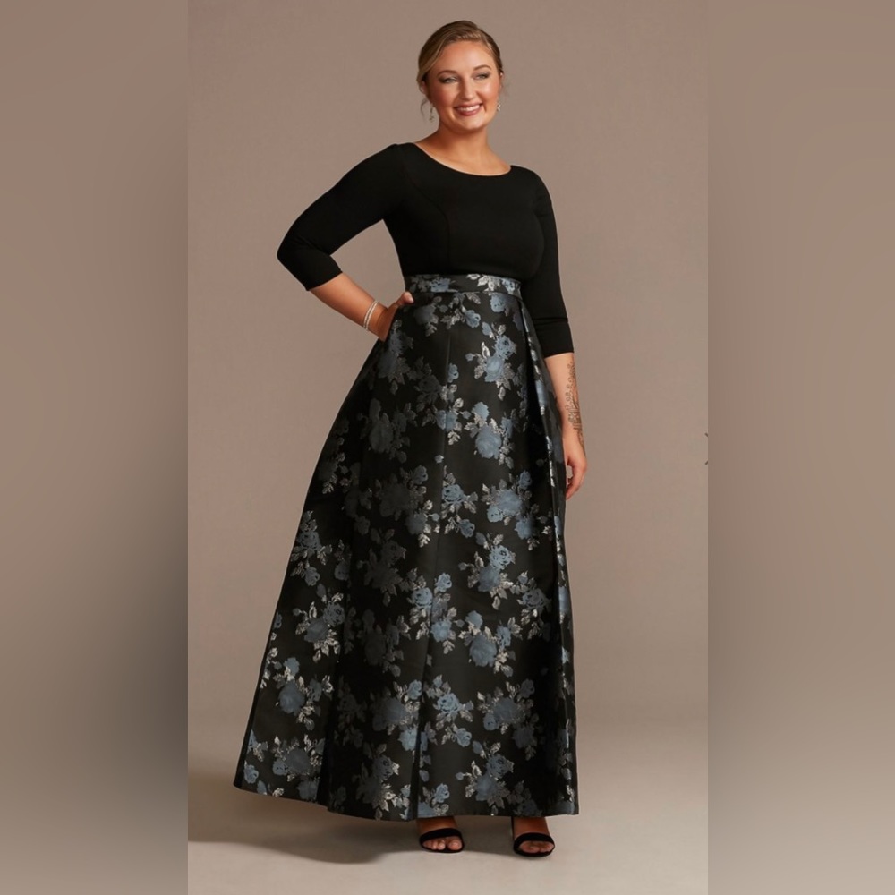 David’s bridal gown by Oleg Cassini